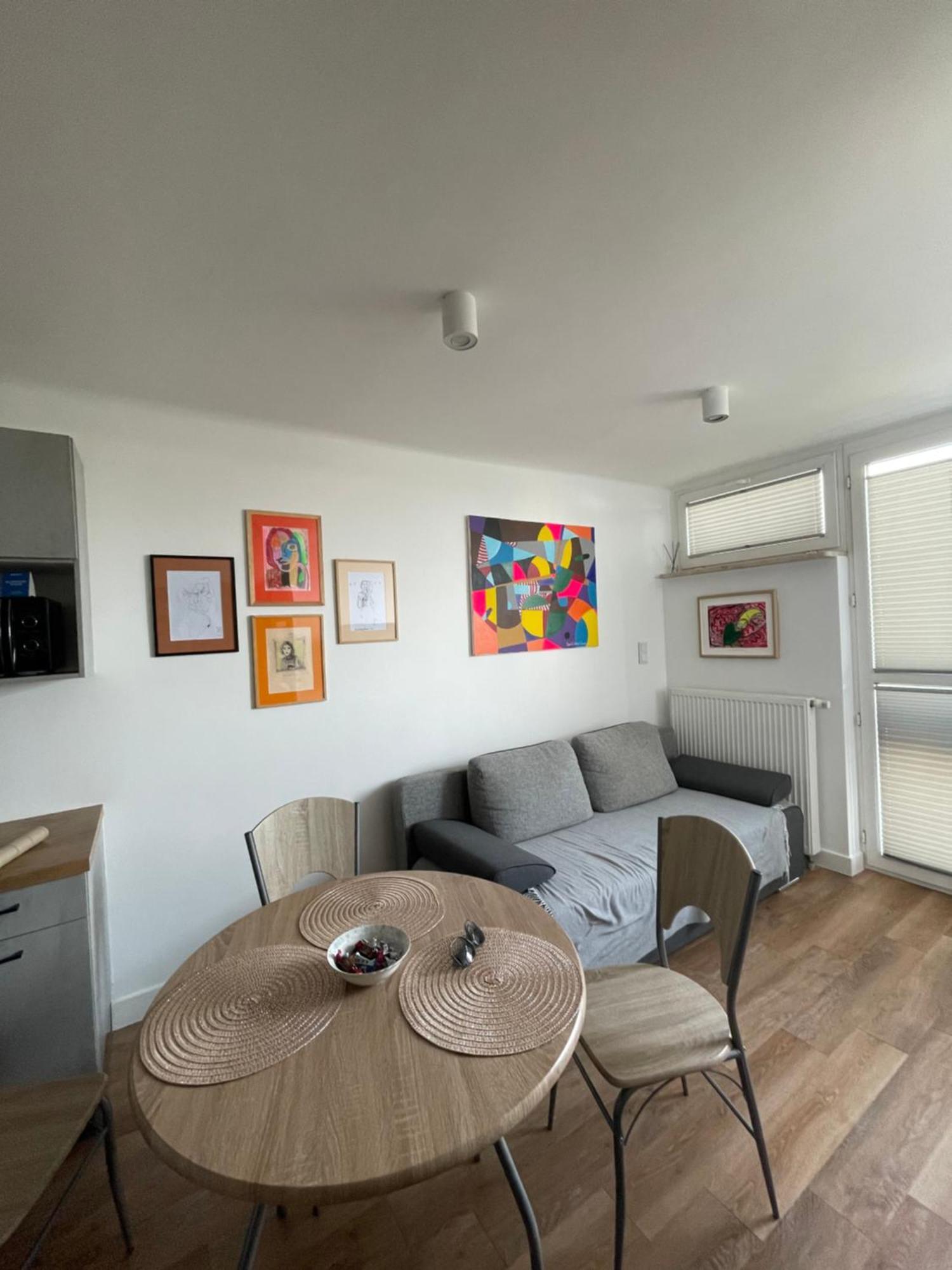 Warsaw View Apartment Bagian luar foto