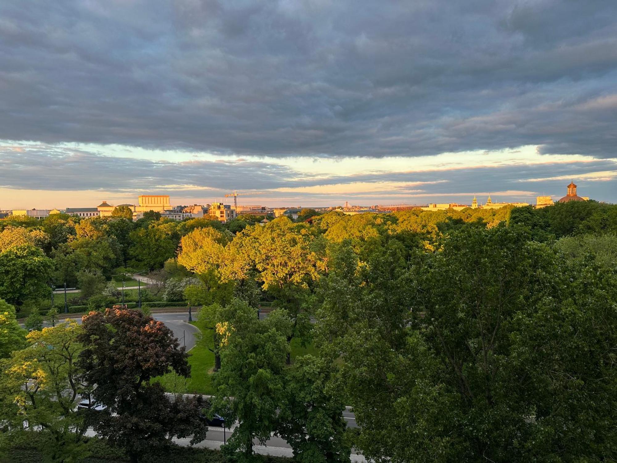 Warsaw View Apartment Bagian luar foto