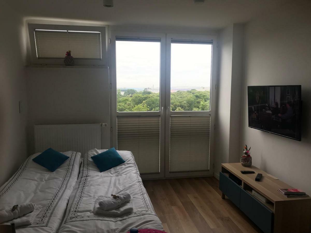 Warsaw View Apartment Bagian luar foto